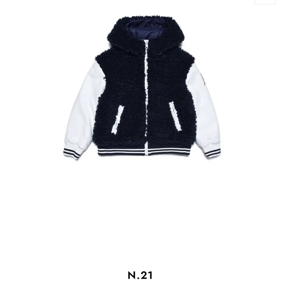 Hooded bomber-style navy blue jacket, teddy body and faux leather sleeves. NEW
